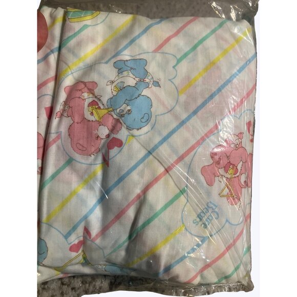 Care Bears Crib Sheet Stretch-End Fits 28x52 Inch Mattress Machine Washable - Picture 9 of 11